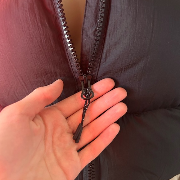 Cropped black Puffer - Picture 3 of 7